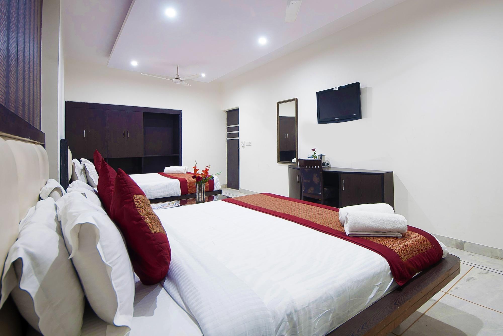 Hotel Apra Inn นิวเดลี ภายนอก รูปภาพ