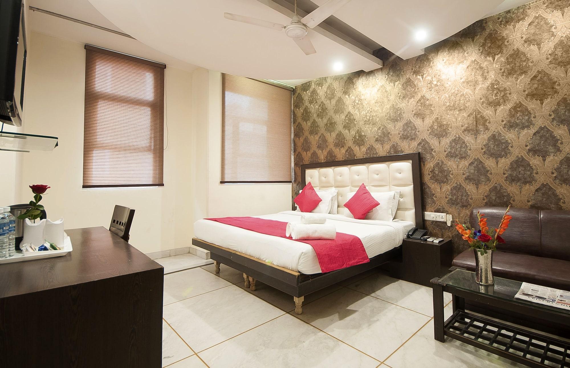 Hotel Apra Inn นิวเดลี ภายนอก รูปภาพ