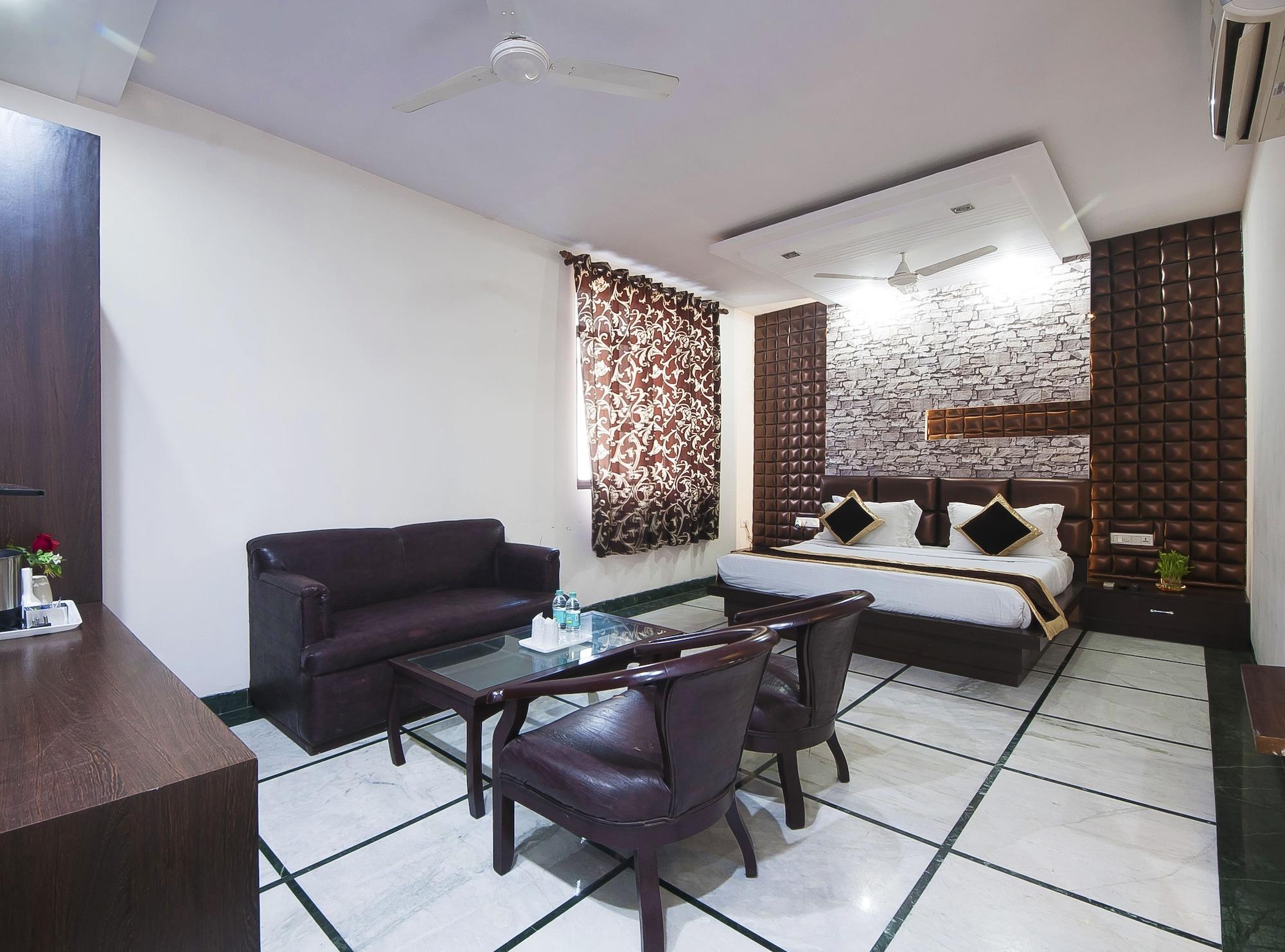 Hotel Apra Inn นิวเดลี ภายนอก รูปภาพ